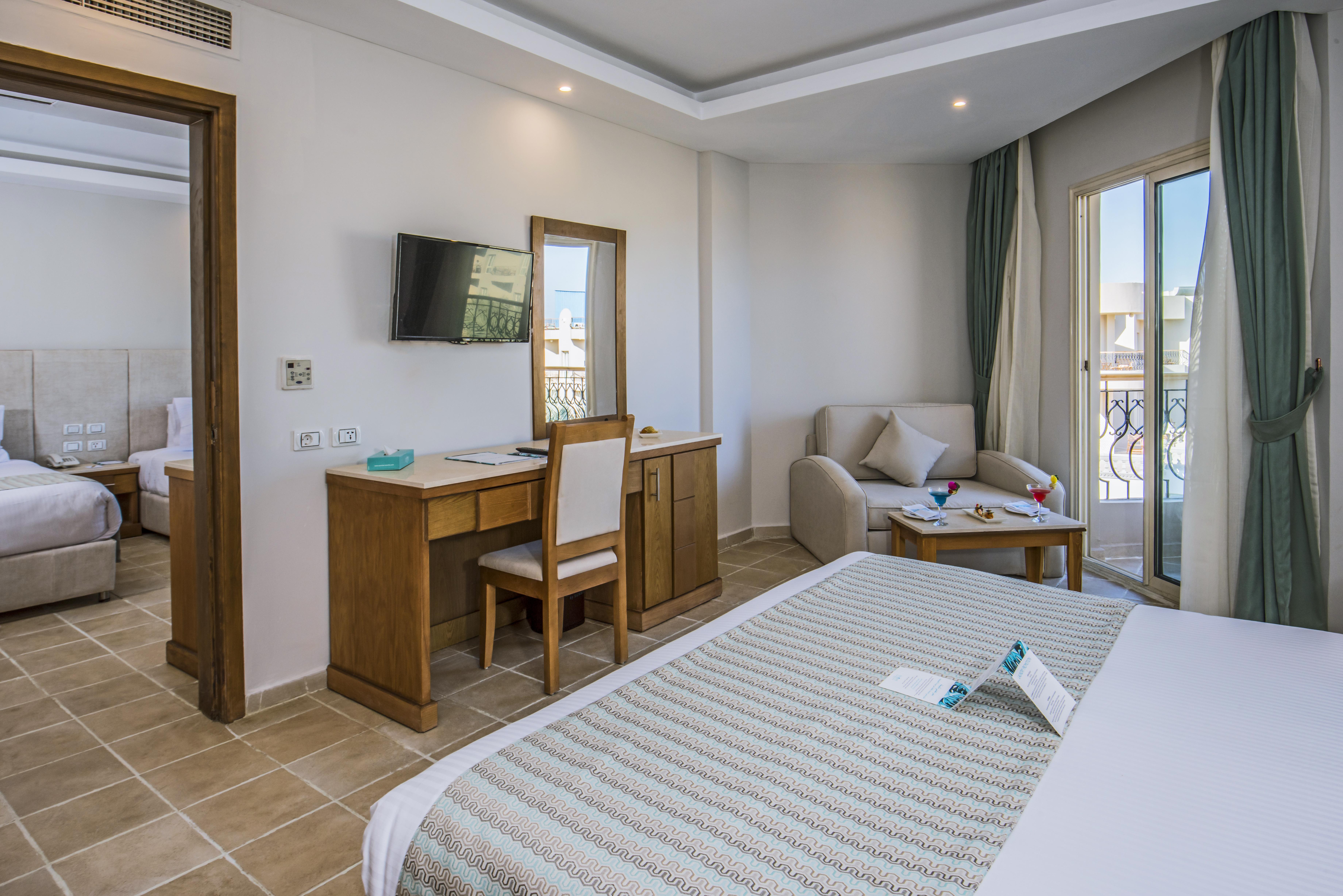Sunrise Aqua Joy Resort Hurghada Bagian luar foto